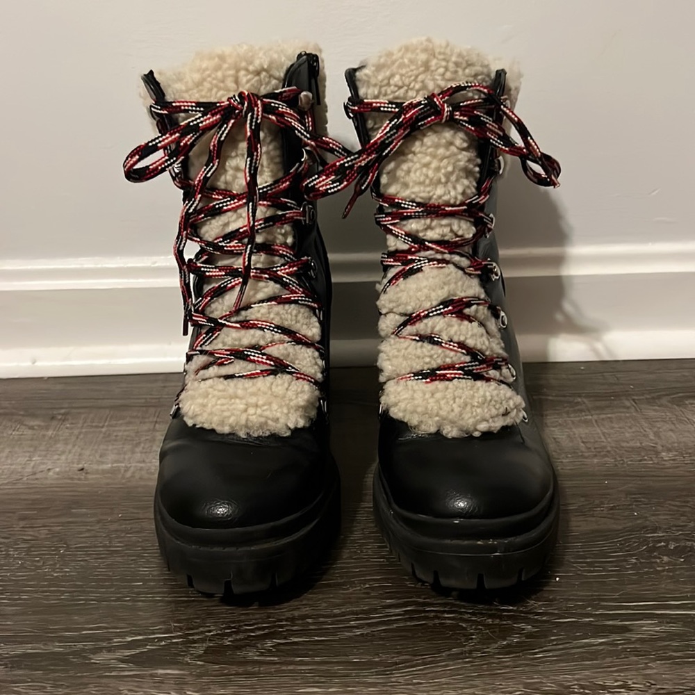 👢Cute Sherpa Faux Leather Boots👢